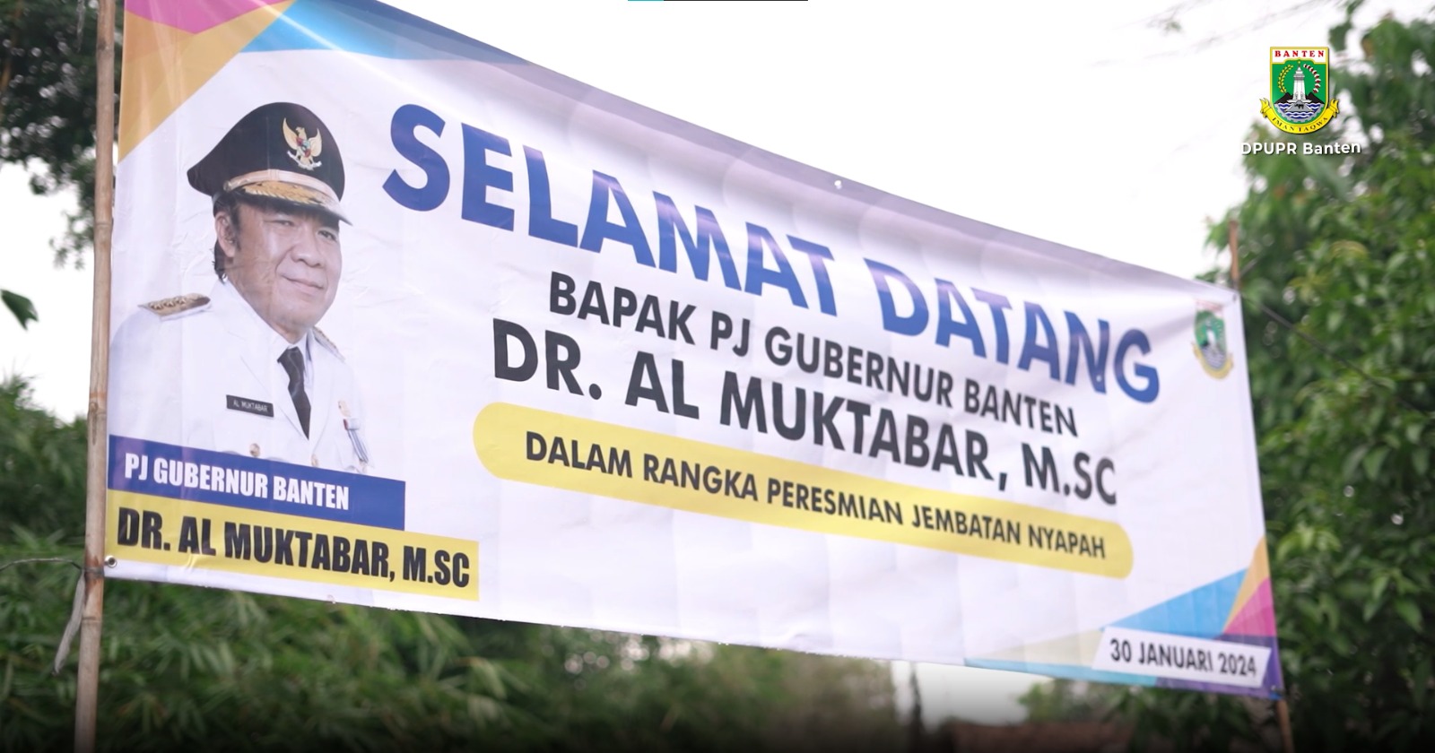 PJ. Gubernur Banten Dr. Almuktabar Resmikan Jembatan Nyapah